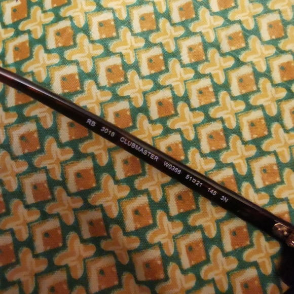 Ray-Ban Clubmaster - Picture 3 of 3